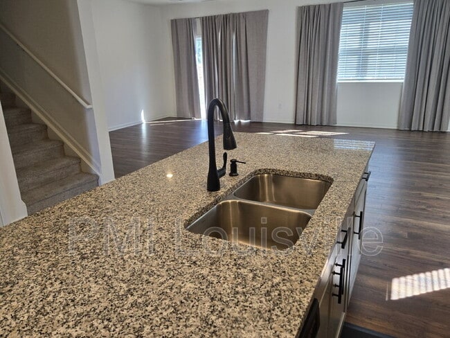 Building Photo - 5806 Kellie Wds Dr