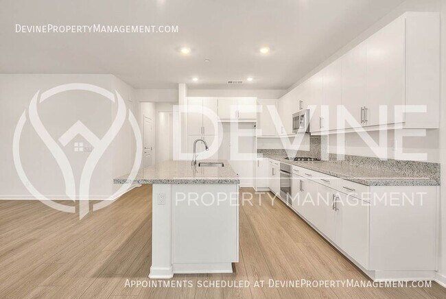 Building Photo - 2723 Emerald Bay Dr