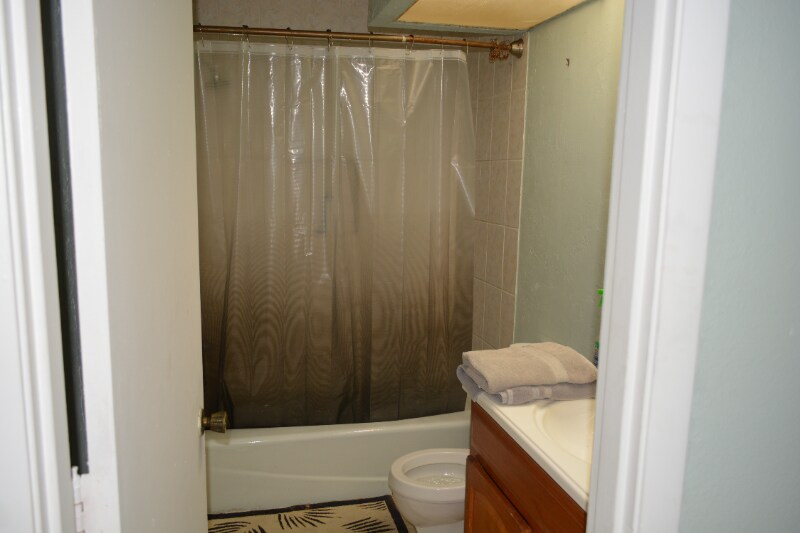 Building Photo - 973 Whitman Dr