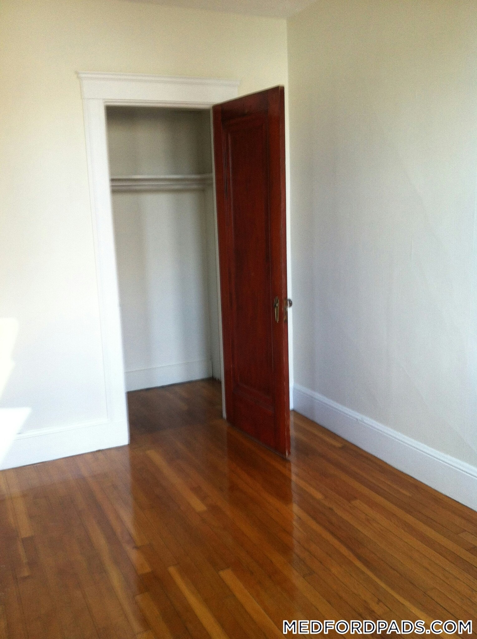 Building Photo - 53 Fellsway W