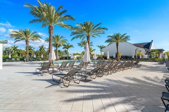 Building Photo - 4795 Sand Dollar Dr