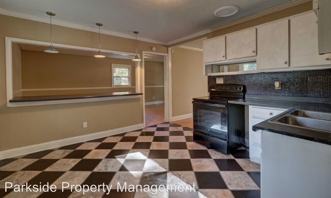 Building Photo - 3 br, 1 bath House - 43 Darwin Dr