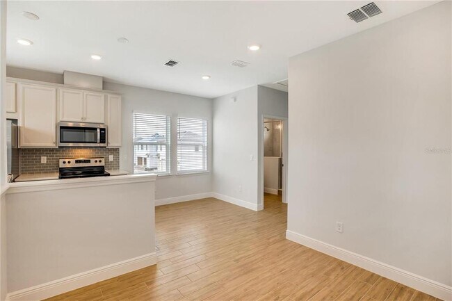 Building Photo - 6547 Rover Wy