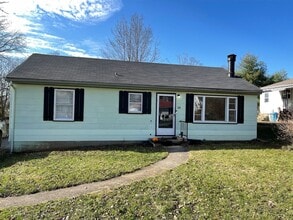 Building Photo - Cute Cottage Style Home For Rent