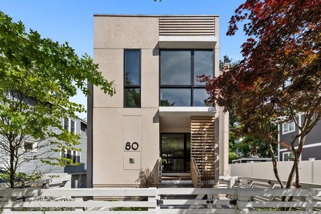 Building Photo - 80 Alpine St