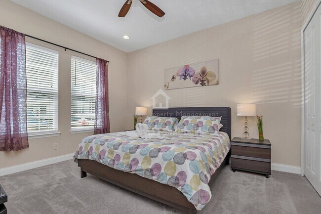 Building Photo - 317 Captiva Dr