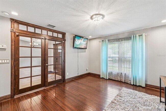 Building Photo - 918 Woodson Hammock Cir