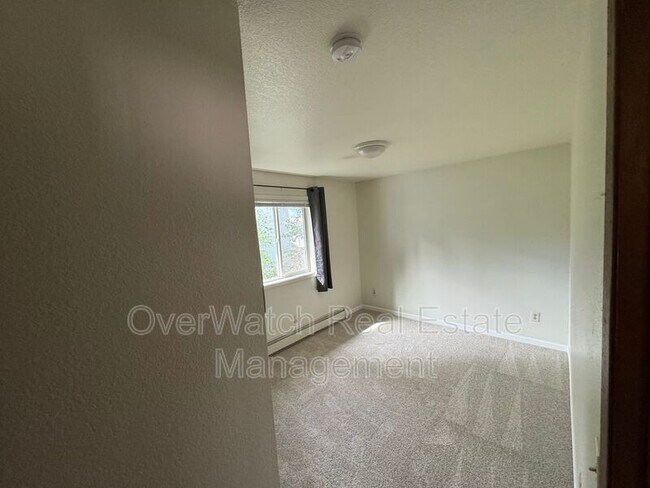 Building Photo - 8118 Boundary Ave