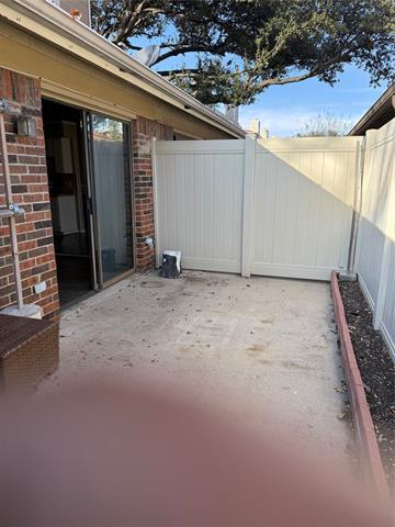 Building Photo - 2240 Tarpley Rd