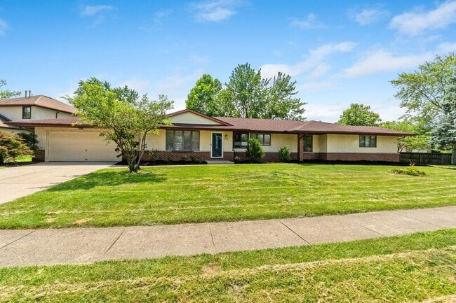 Primary Photo - 1360 Yorkland Rd