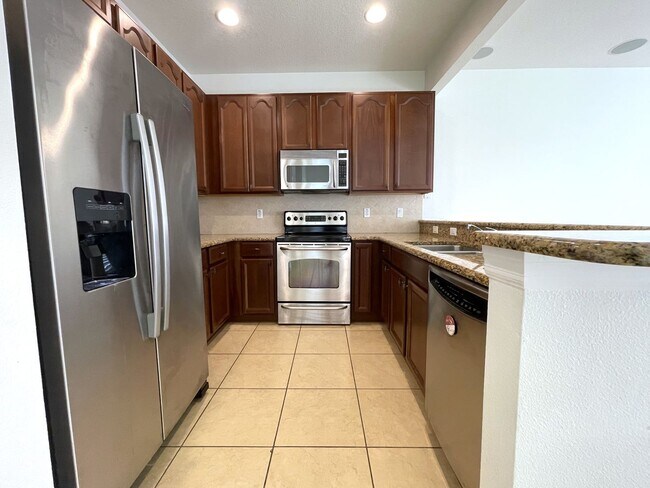 Building Photo - 6898 47th Ln N