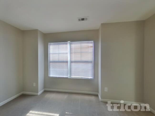 Building Photo - 2062 Aragon Lane