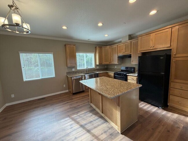 Building Photo - 40530 Calle Cancion