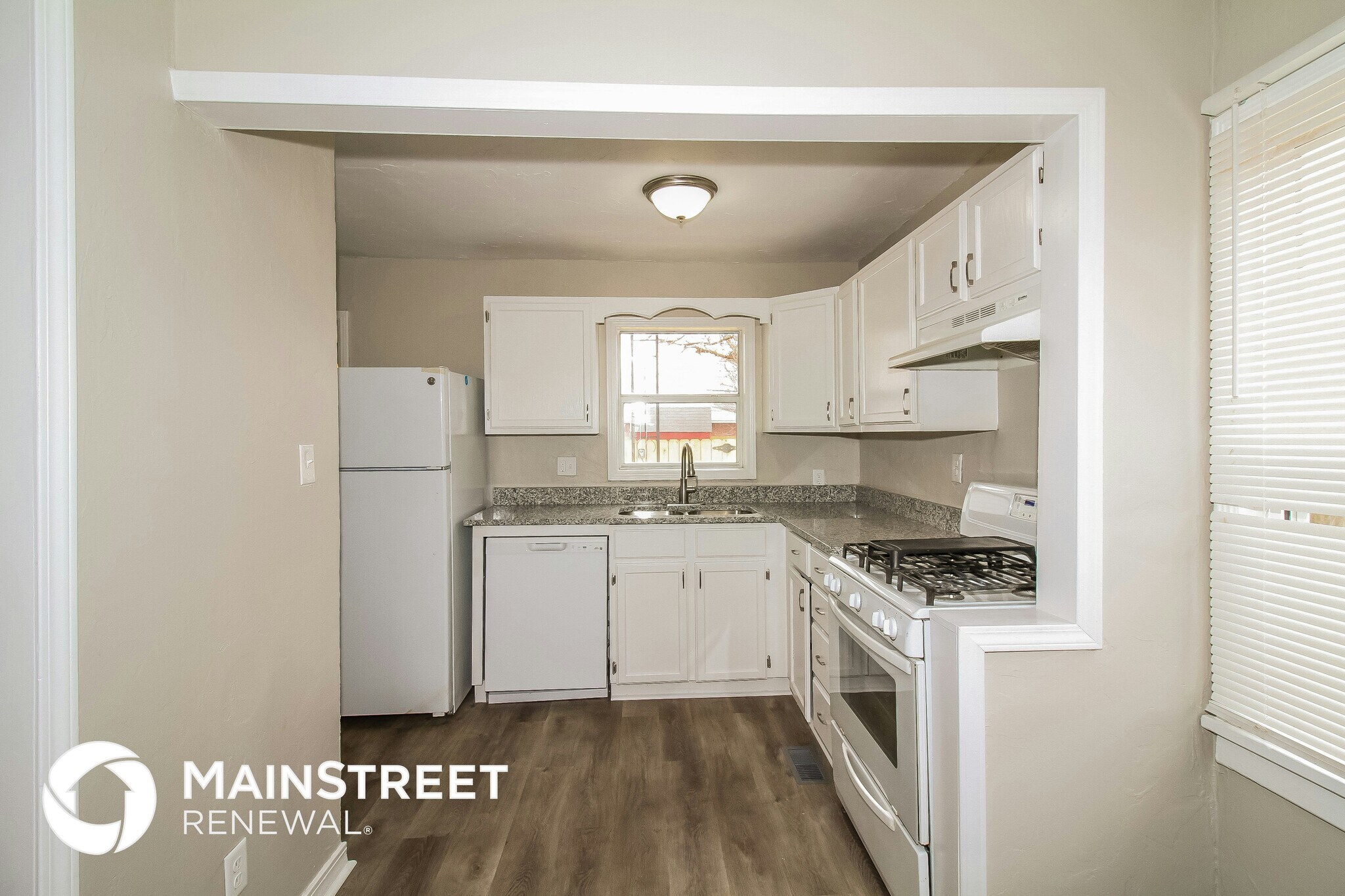 Building Photo - 120 E Northrup Dr