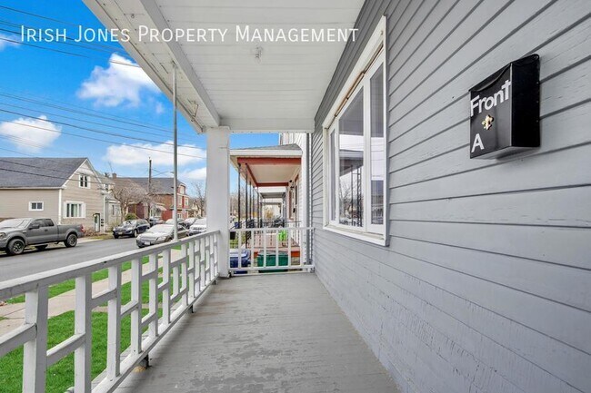 Building Photo - 56 Fredro St