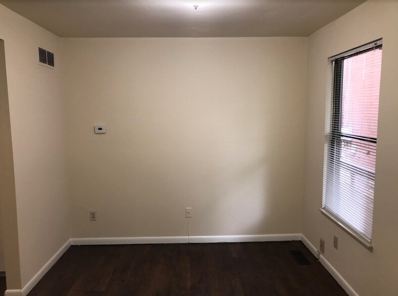Building Photo - 2665 Bellevue Ave