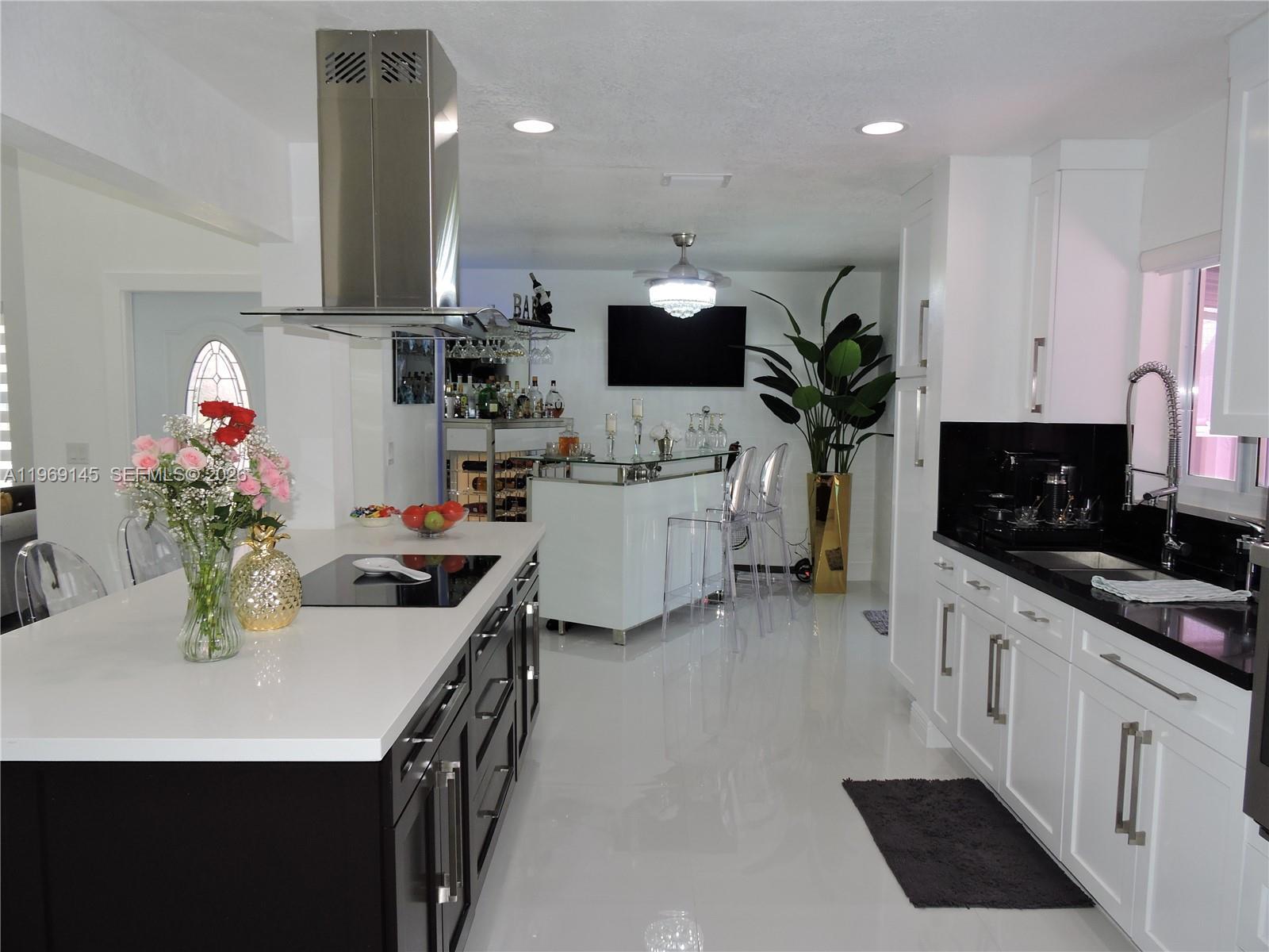 Building Photo - 15220 SW 49th St