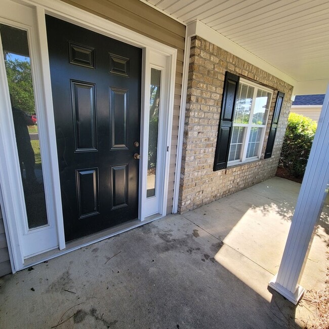 Building Photo - Wonderful 3 bedroom 2 bathroom home in Chesterbrook