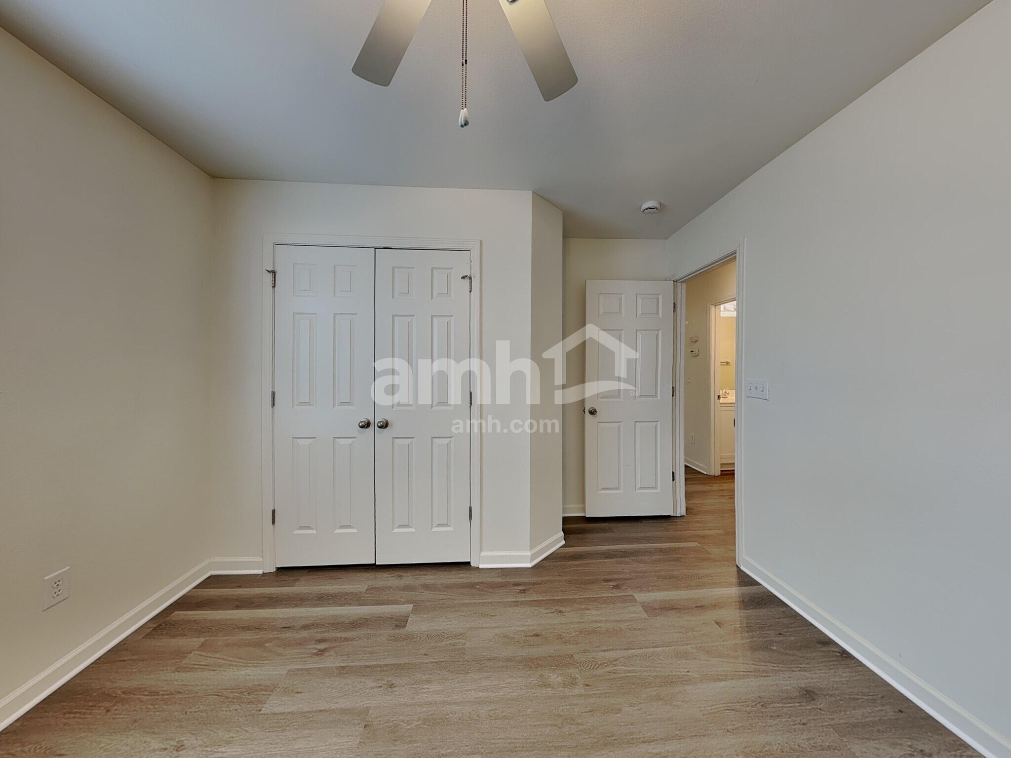 Building Photo - 440 Tortoise Ln