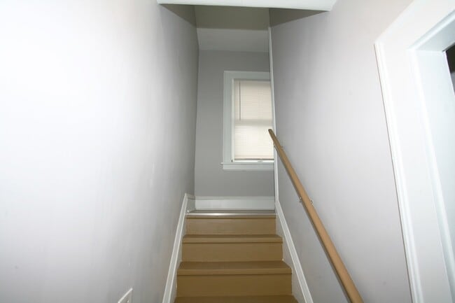 Building Photo - Gorgeous & Completely Rehabbed 3 Bed - 1.5 Bath Colonial for Rent!