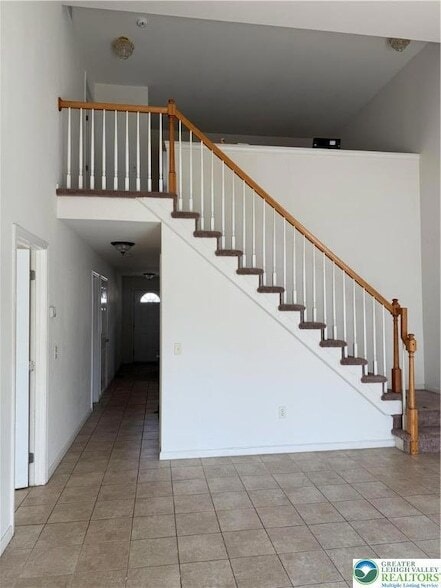 Building Photo - 205 Jeffrey Ln