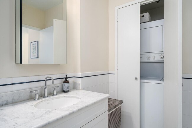 Building Photo - 1500 Washington St