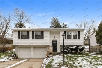 Building Photo - 4343 Mt Alverno Rd