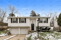 Building Photo - 4343 Mt Alverno Rd