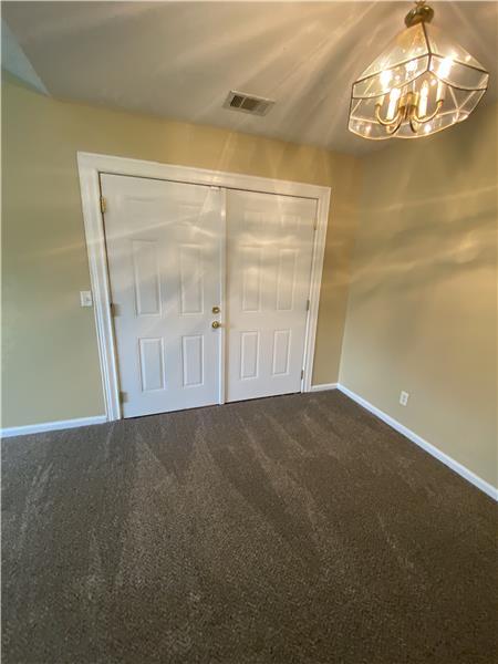 Building Photo - 11 Blue Gill Ln