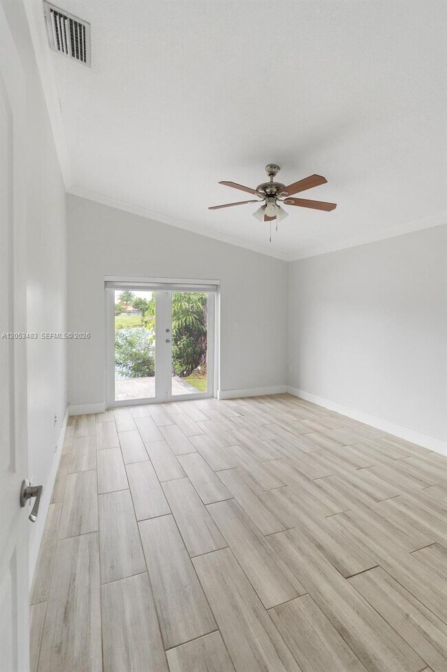 Building Photo - 15037 Brighton Ln