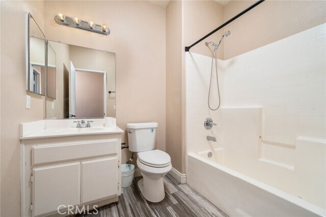 Building Photo - 12833 Biscayne Ave