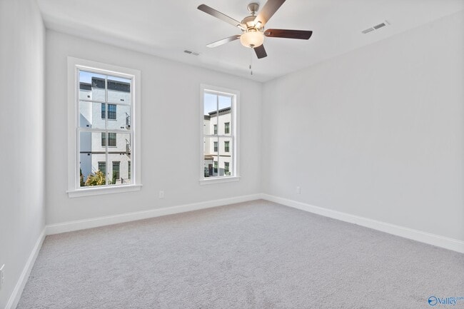 Building Photo - 121 Iberville St