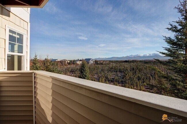 Building Photo - 11351 Discovery View Dr