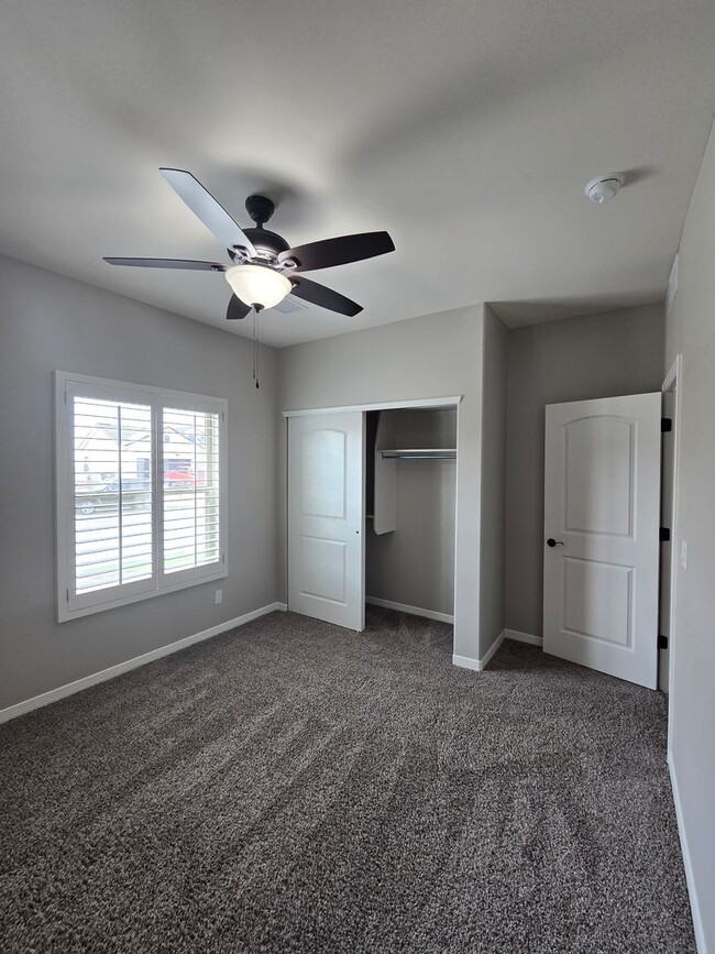 Building Photo - LUXURIOUS EASTSIDE HOME FOR RENT
