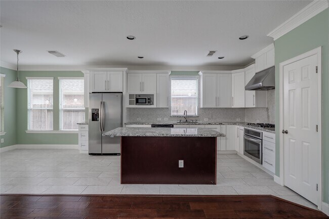 Building Photo - 13727 Cypresswood Crossing Blvd