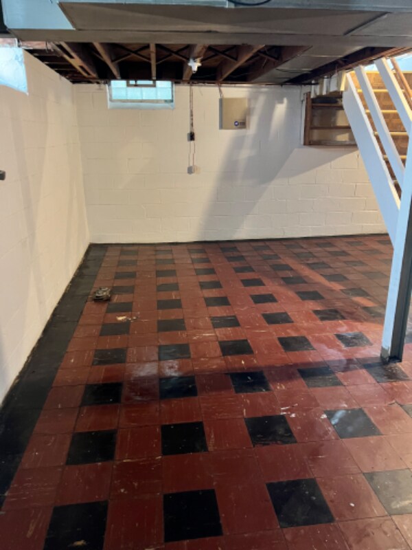 Building Photo - 18067 Tracey St