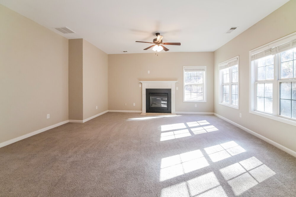 Building Photo - 5432 The Vyne Ave