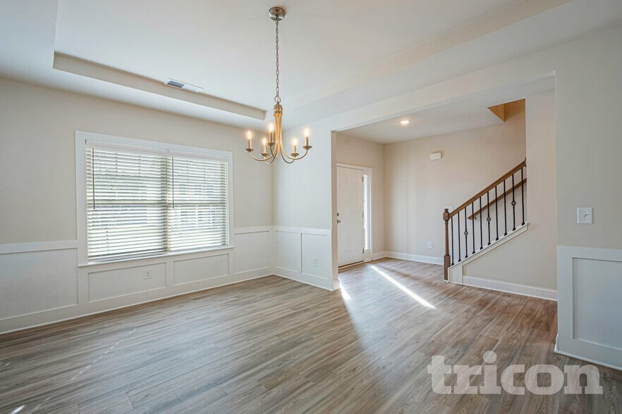 Building Photo - 204 Margrave Dr