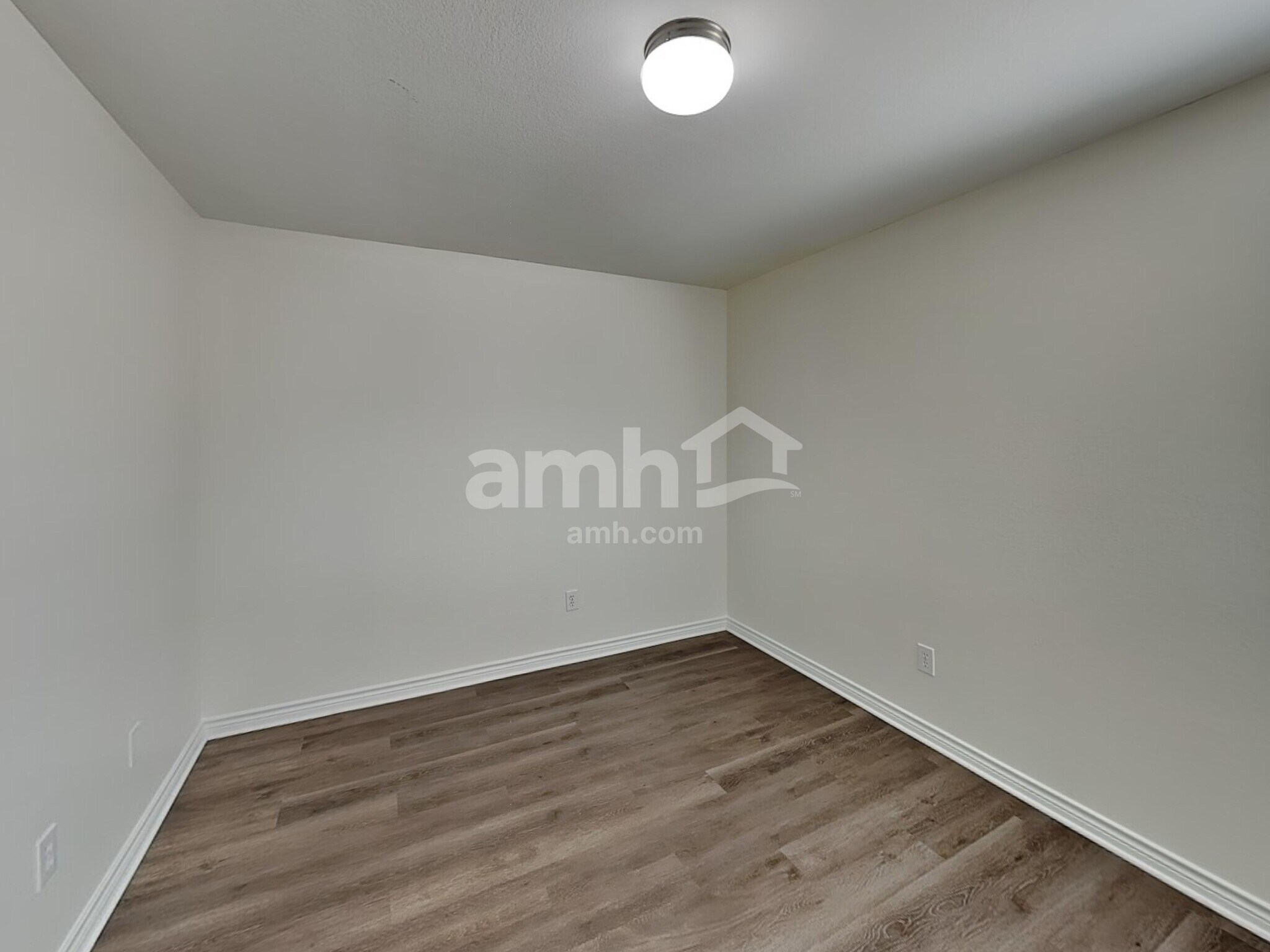 Building Photo - 429 Brookhollow Ln