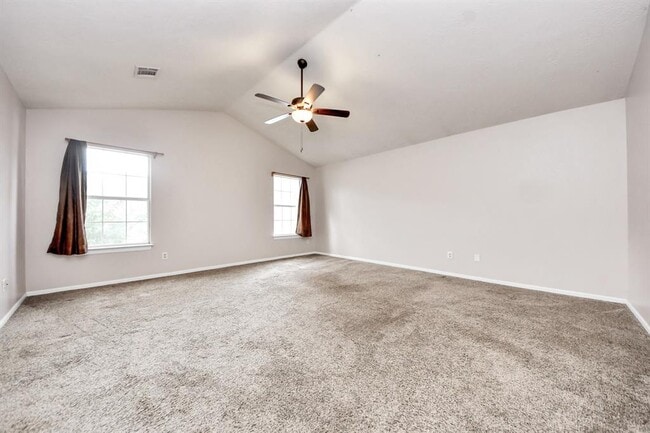 Building Photo - 4907 Echo Falls Dr