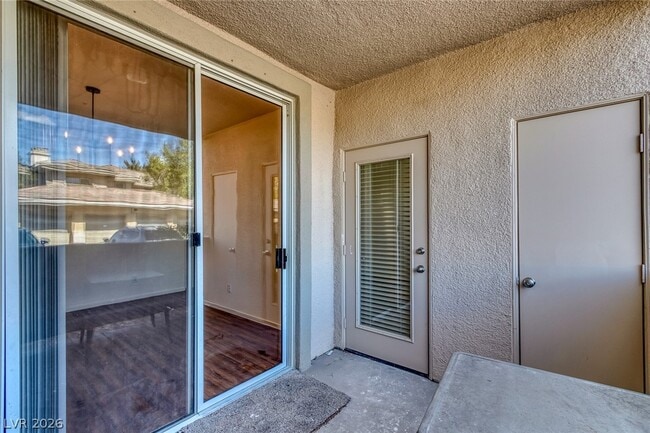 Building Photo - 912 Duckhorn Ct