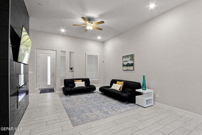 Building Photo - 2621 Maria Casas St