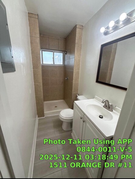 Building Photo - 1511 Orange Dr