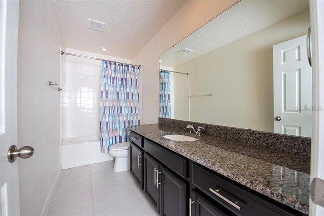 Building Photo - 2400 Avian Loop