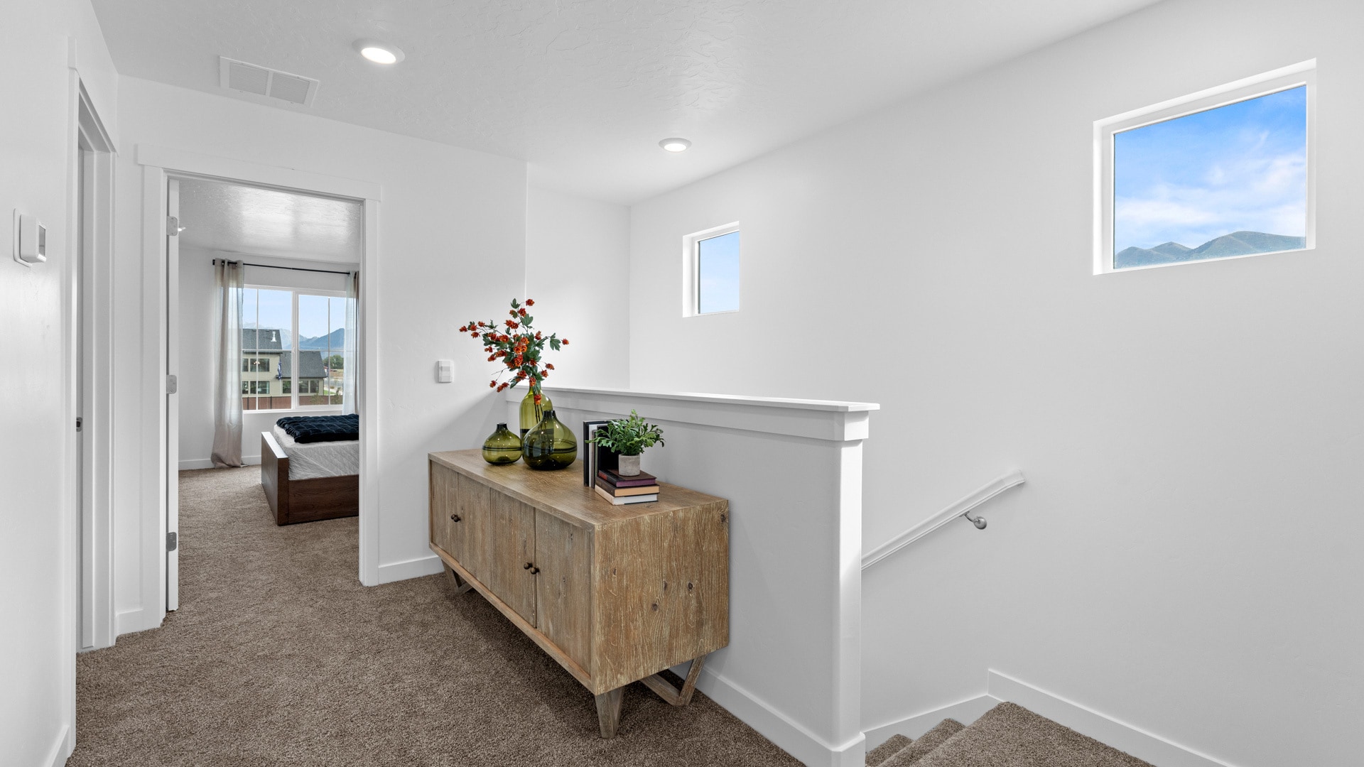 Building Photo - 1505 E 720 N