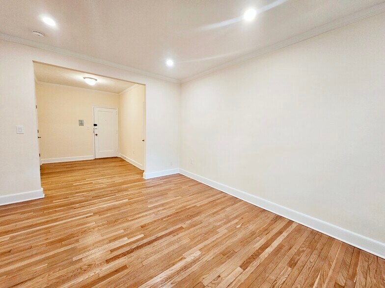 Building Photo - 78 Kilsyth Rd