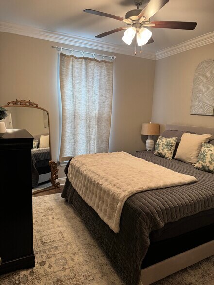 Building Photo - 103 Ella Hill St