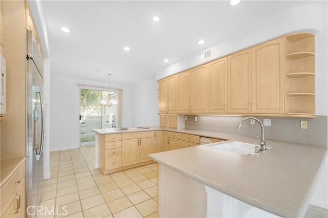 Building Photo - 9 Siena