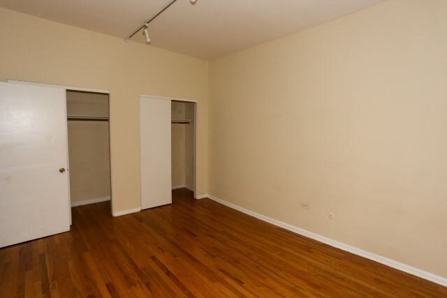 Building Photo - 1424 N Dearborn St