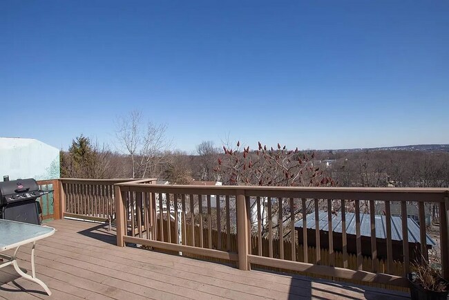 Building Photo - 37B Timrod Dr